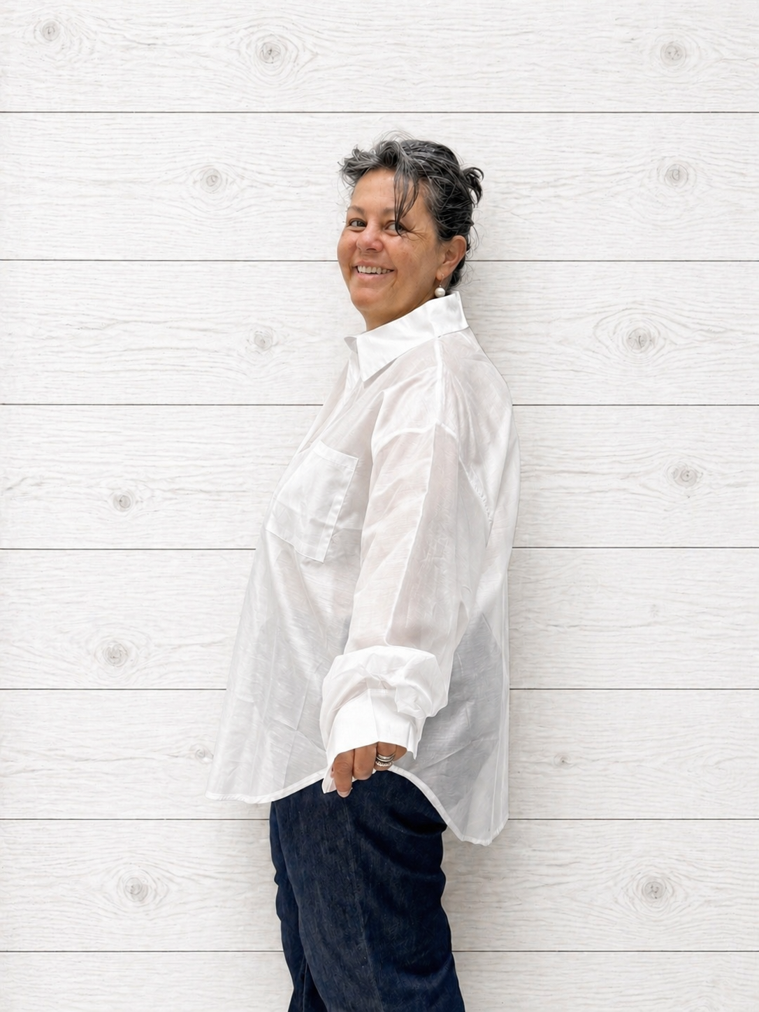 Camicia trasparente con tasca